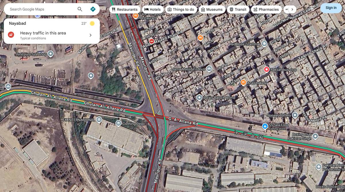 Traffic at Mauripur Road