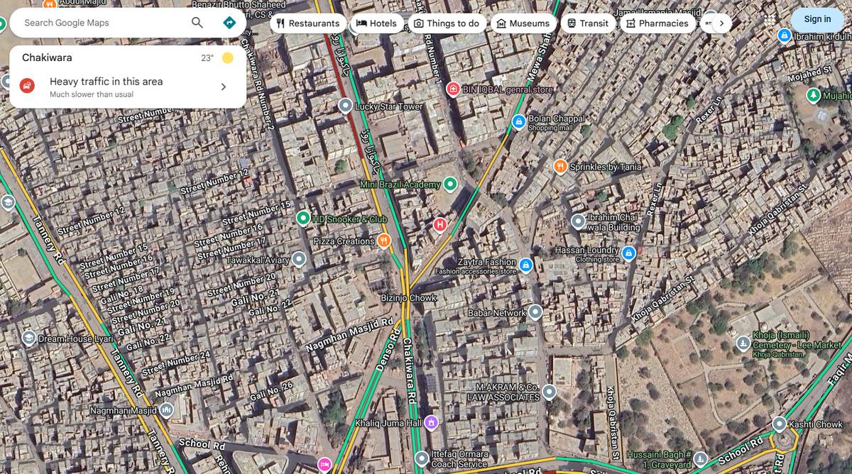 Traffic at Chakiwara Road